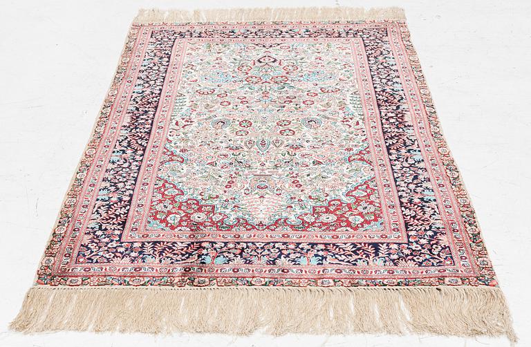 Rug, Herat design, silk, approx. 153 x 93 cm.