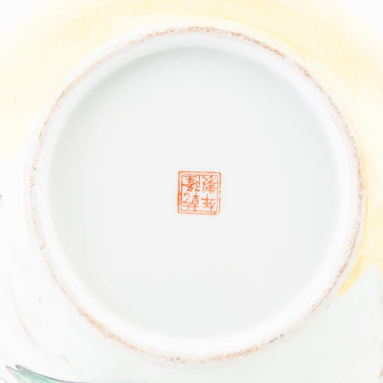 Vase, China 20th century porcelain.