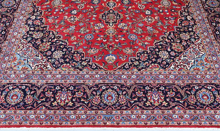 A Keshan carpet, 415 x 296 cm.