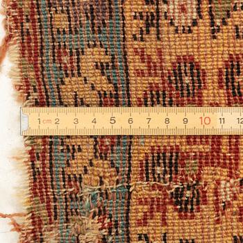 A Kirşehir prayer rug, antique, Central Anatolia, c. 160 x 122 cm.