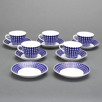 KAFFEKOPPAR med FAT, 5 st, porslin, "Adam", Stig Lindberg, Gustavsberg.