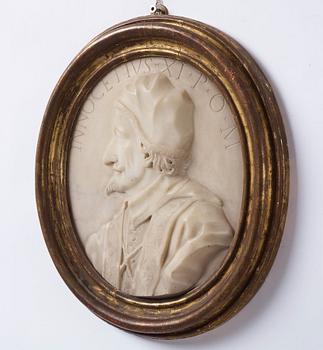 A white marble portrait of Innocentius XI, presumably Italy 18th century.