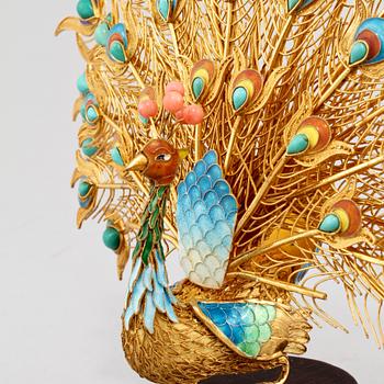 FIGURIN, förgyllt silver, troligen Kina, 1900-talets andra hälft.