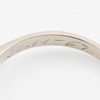 Ring, solitaire ring in 18K white gold with brilliant-cut diamond.