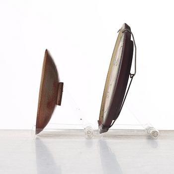 Wilhelm Kåge, vaser, 2 st, fat och plakett, "Farsta", Gustavsbergs studio 1949-56.