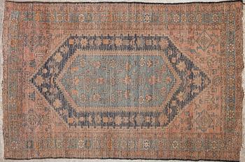 MATTA, Kaukasien. Ca 184x122 cm.