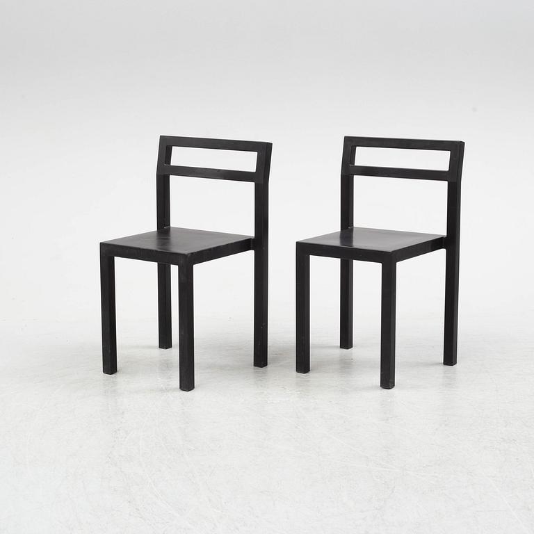 BORIS BERLIN/POUL CHRISTIANSEN, a 'Non' table with two chairs by Komplot design for Källmo.