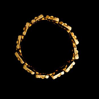 BJÖRN WECKSTRÖM, BRACELET, Reindeer herd. 18K gold Lapponia 1970.