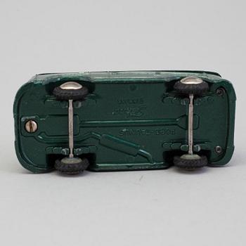 MODELLBILAR, 17 st, Dinky toys och Tekno, England, Danmark 1950-/60-tal.