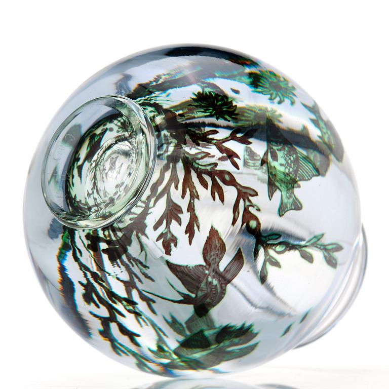 Edward Hald, a "fish graal" glass vase, Orrefors, Sweden 1945.