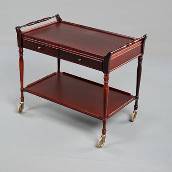 SERVERINGSVAGN, 1900-talets mitt.
