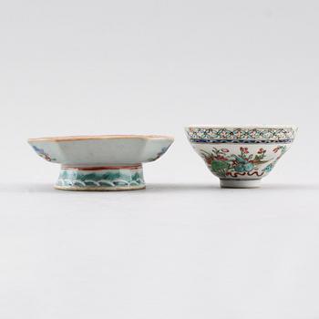 SKÅLAR, 2 st, porslin, Kina, 1800-/1900-tal.