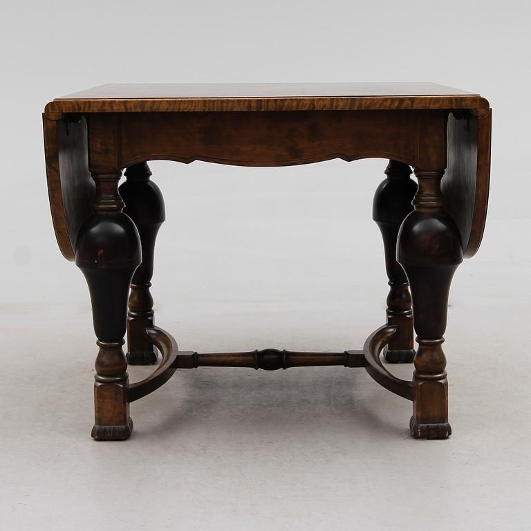 BORD, 1900-talets första hälft.