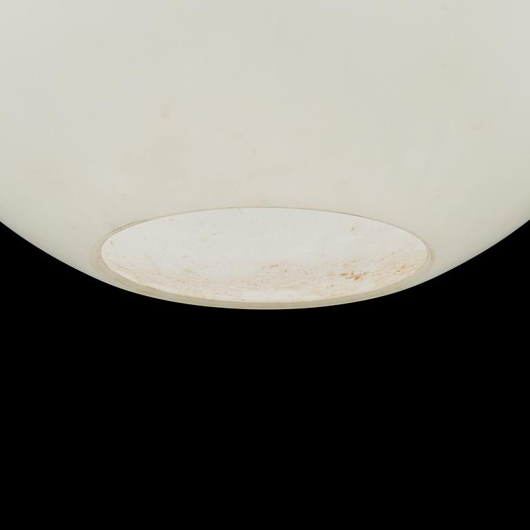 A late 20th Century ceiling light.