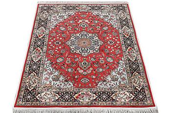 Matta, Täbris, figural, part silk, 50 raj, signerad, ca 202 x 152 cm.