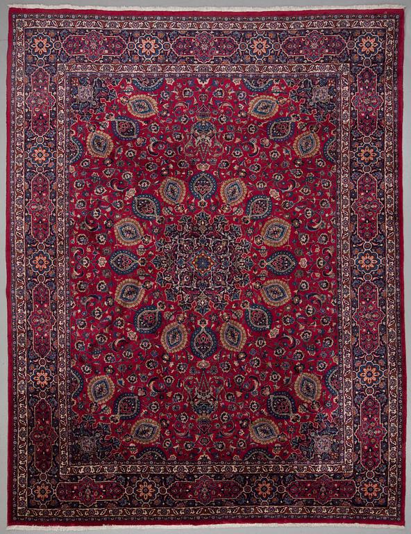 MATTA, semiantik Meshed, ca 382 x 298 cm.