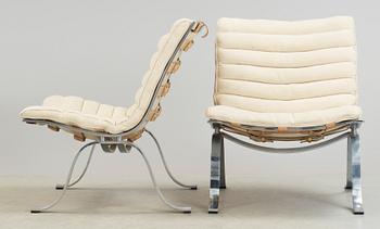 STOLAR, ett par, "Ari", Arne Norell, modellen formgiven 1966.