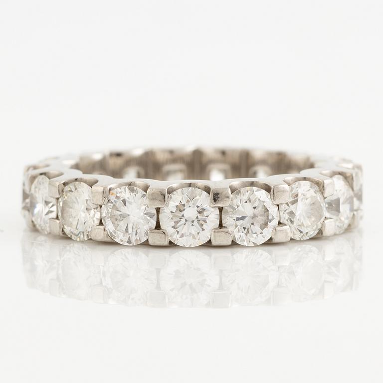 Ring platina helallians med briljantslipade diamanter, Stephen Foster,