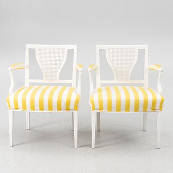 Josef Frank, a pair of model 969 arm chairs. Firma Svenskt Tenn.