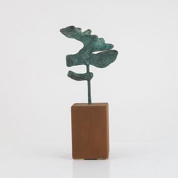 Gudrun Eduards, "Kalfaktorn", "Japansk fågel", Hukande figur, 3 st.