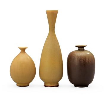 907. Three Berndt Friberg stoneware vases, Gustavsberg Studio 1965-78.