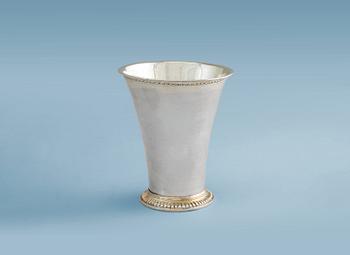 450. A BEAKER, silver, partially gilt. Johan Wittfoth Turku 1749. Height 10 cm, weight 100 g.