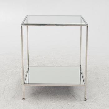 Ruth & Joanna, sidobord.