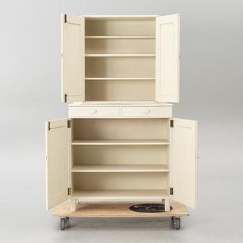Carl Malmsten, Cabinet, “Talavid”, Waggeryd Furniture Factory, second half of the 20th century.