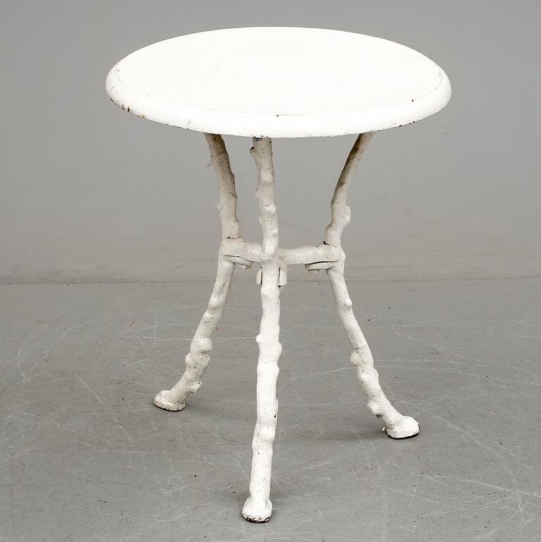 TRÄDGÅRDSBORD, gjutjärn, 1800-talets slut.