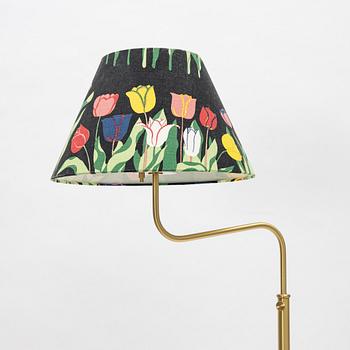 Josef Frank, golvlampa, modell 2568/ "lilla kamelen", Firma Svenskt Tenn, 2012.