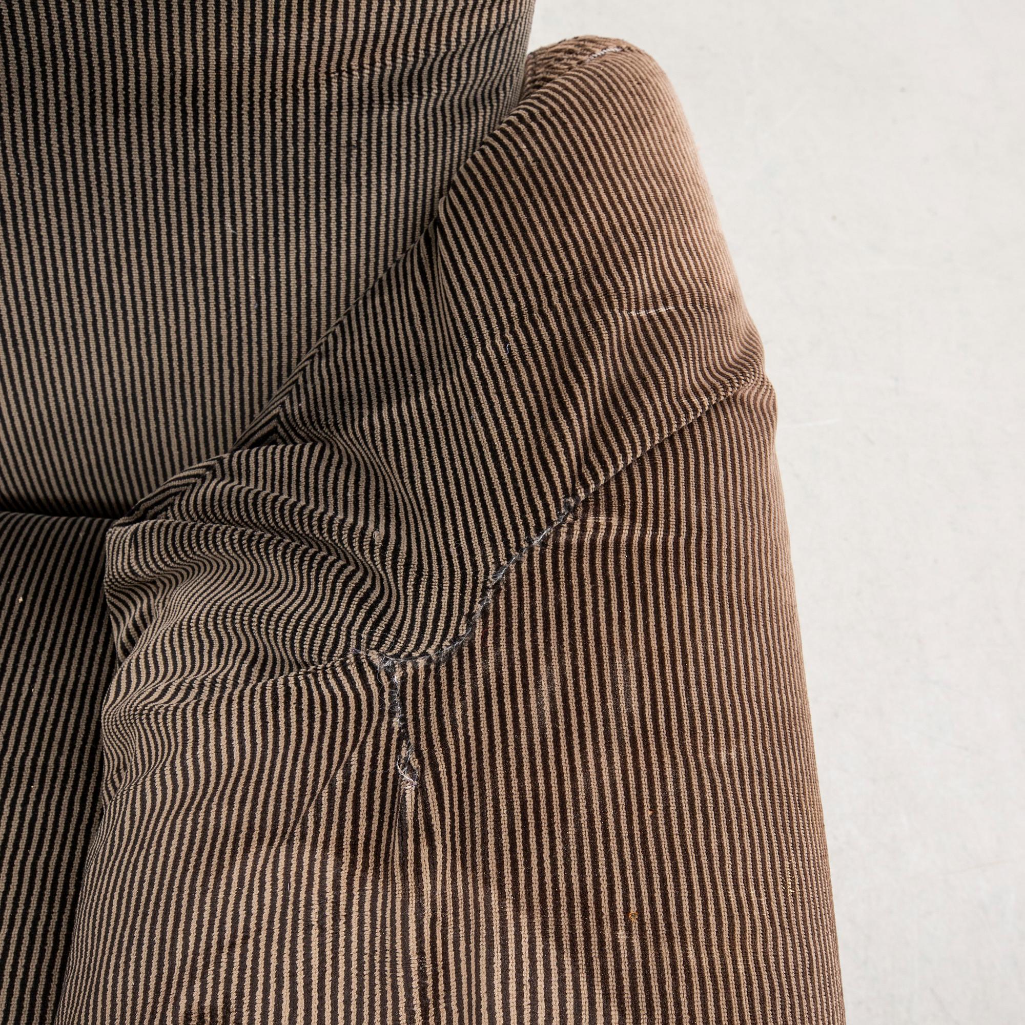 Vico Magistretti, armchair "Maralunga", for Cassina late 20th century.