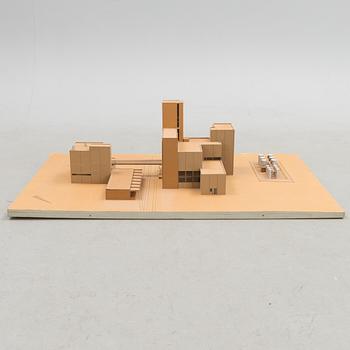 EINARI TERÄSVIRTA, arkkitehtuurimalli, Alkon Koskenkorva tehtaat, 1972.