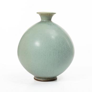 Berndt Friberg, vase, stoneware, Gustavsberg Studio 1974.