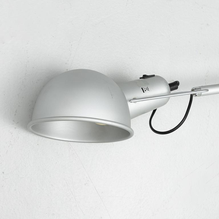 Paolo Rizzatto, vägglampa, modell 265, Flos, Italien.