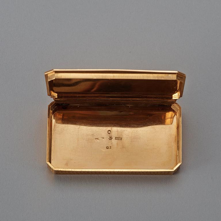 DOSA, guld 18K, av Erik Ytterbom, Stockholm 1813. Empire.