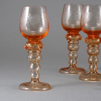 REMMARE, 10 st, glas, 1900-talets andra hälft.