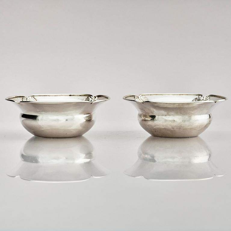 Georg Jensen, a pair of silver bowls, model '25', Copenhagen 1918, Swedish import marks GABF.