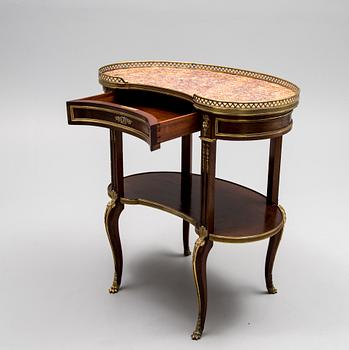 BORD, Frankrike 1900-talets början.