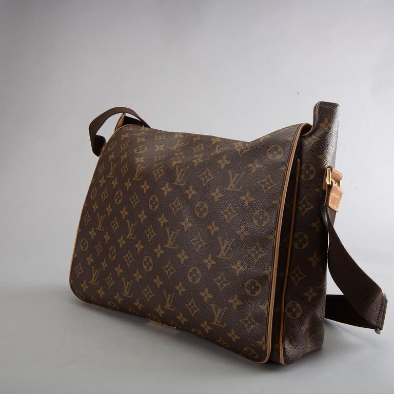 LOUIS VUITTON, Messenger bag, axelremsväska.