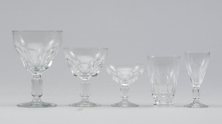 GLASSERVIS, 58 delar, 1900-talets första hälft.