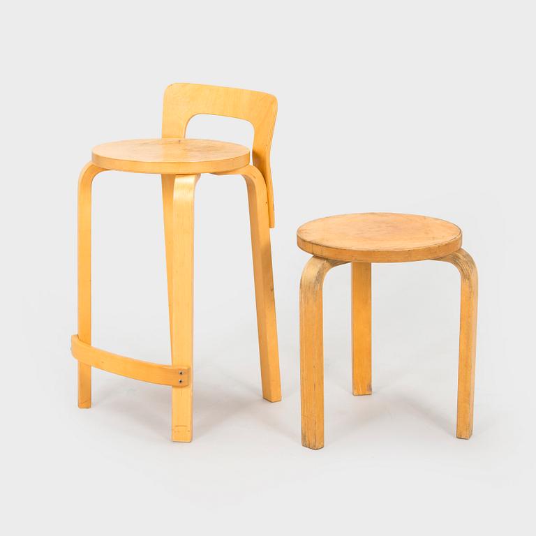 Alvar Aalto, pall, modell 60, samt barstol, modell K65, Artek 1900-talets senare hälft.