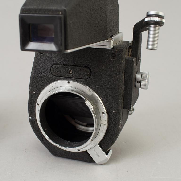 a Chrome Leica Summicron 1:2/90 no 1743142, formgivet av Walter Mandler, Leitz Canada. Med Visoflex.