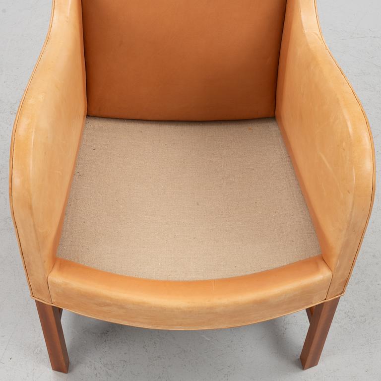 Kaare klint & Edvard Kindt-Larsen, a pair of "Mix 4396" armchairs, Rud Rasmussenm Denmark.