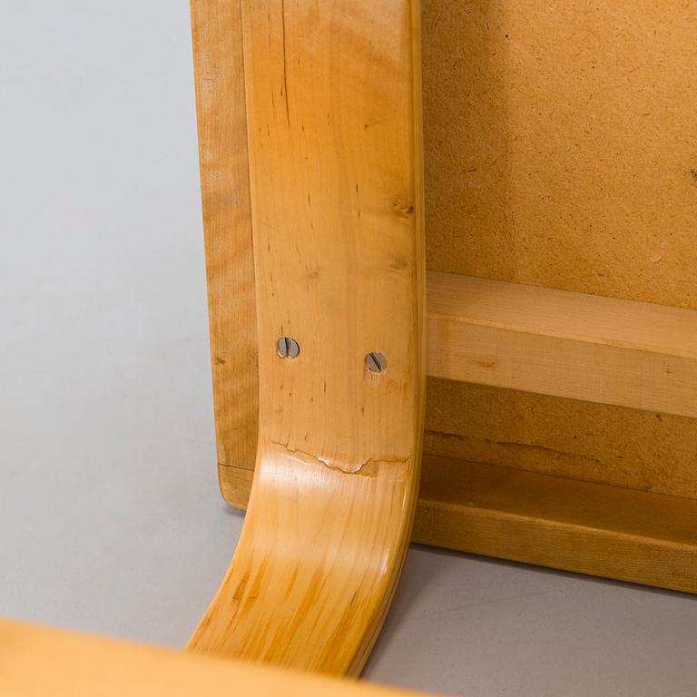 Alvar Aalto, serveringsvagn, modell 900, Artek, Finland, 1970-tal.