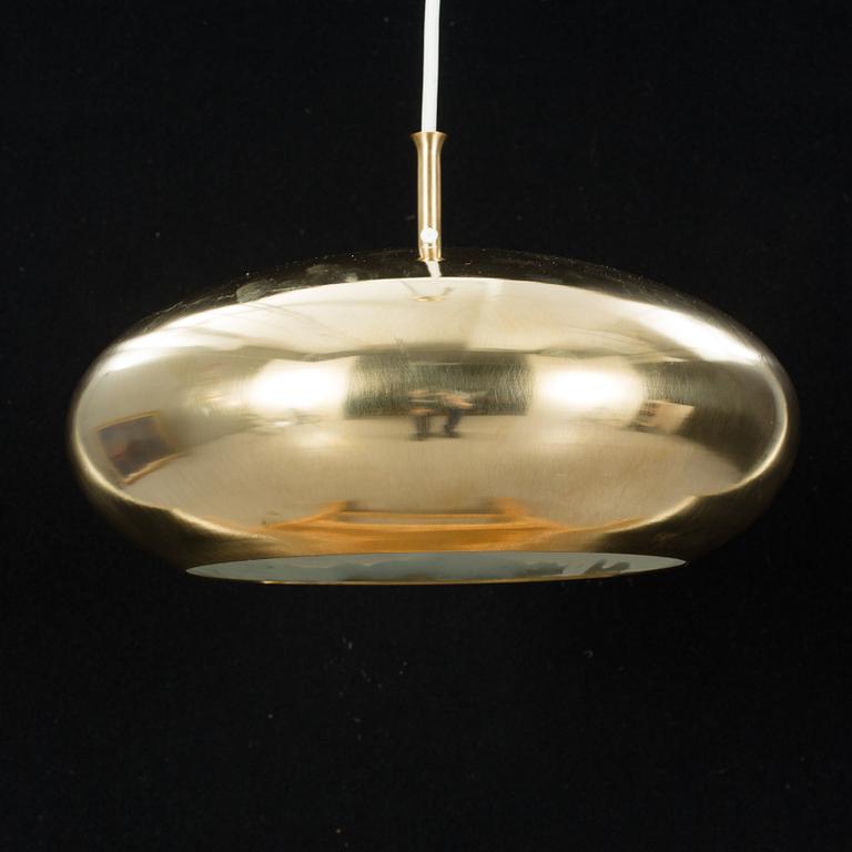 TAKLAMPA, mässing. 1900-talets andra hälft.