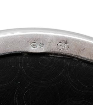 FLASKSTÄLL, 1 par, sk coasters, silver, svenska importstämplar, 1900-talets första hälft.
