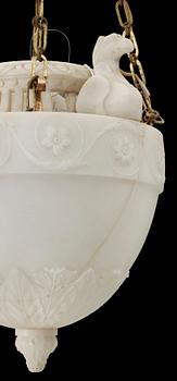 AMPEL, alabaster samt mässing, empirestil, 1800-talets andra hälft. H ca 70.