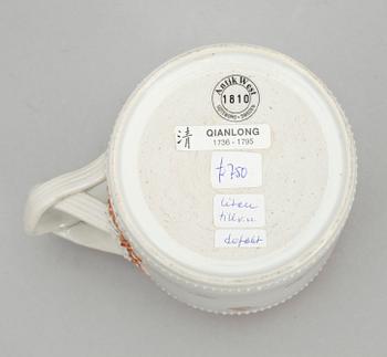 MUGG, kompaniporslin. Qing dynastin, Qianlong (1736-95).