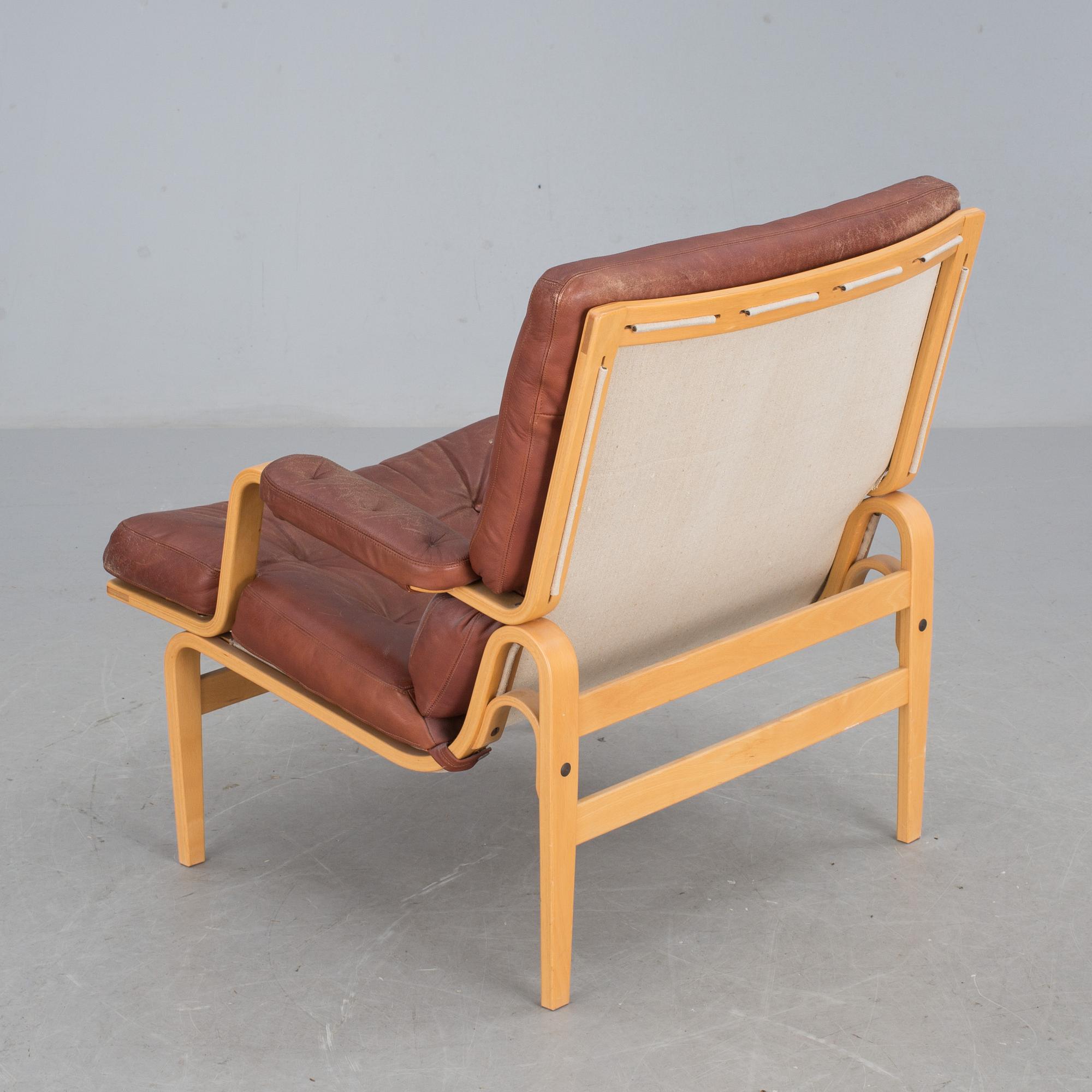 FÅTÖLJ, "Ingrid", Bruno Mathsson för Dux, 1900-talets andra hälft.