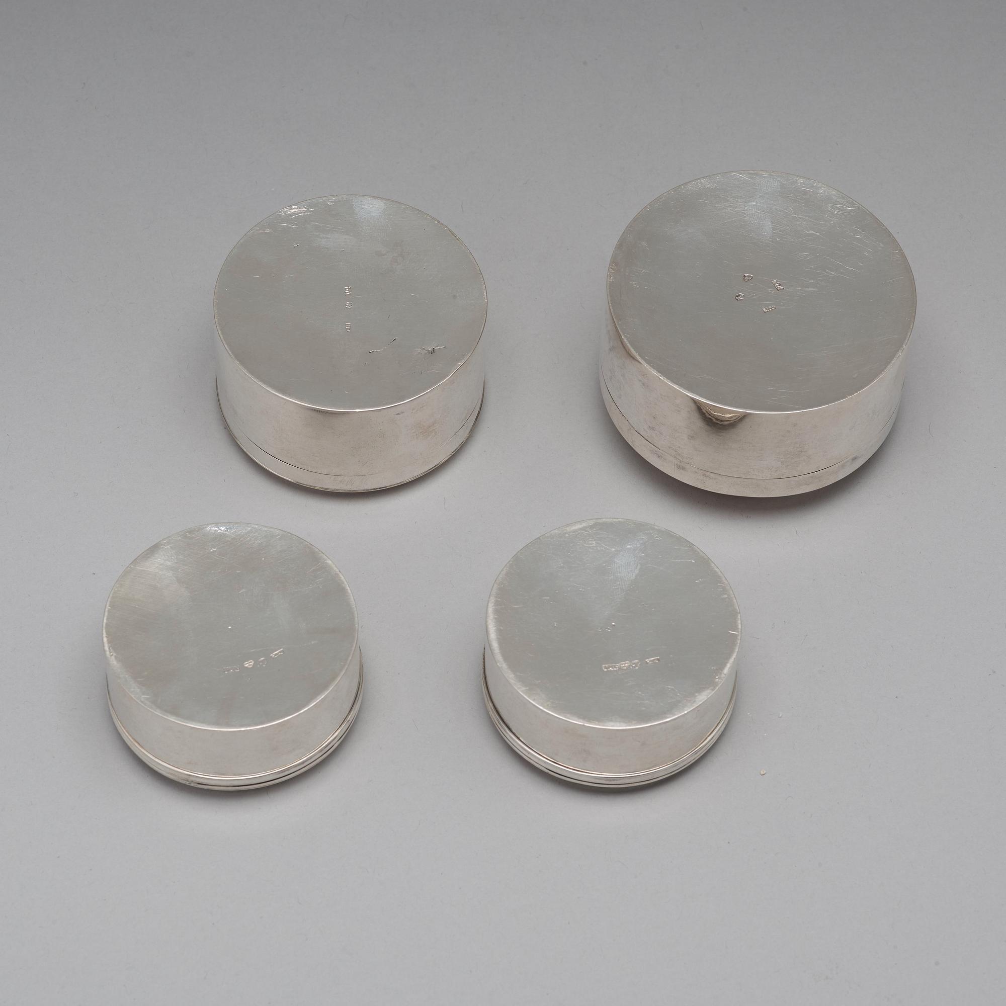 Toiletteaskar, 4 st, silver, olika mästare 1849-1854.